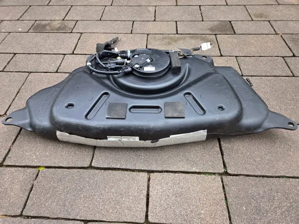 OEM 20411-4HK0A AdBlue-tank för INFINITI Q50 <2013 image 9