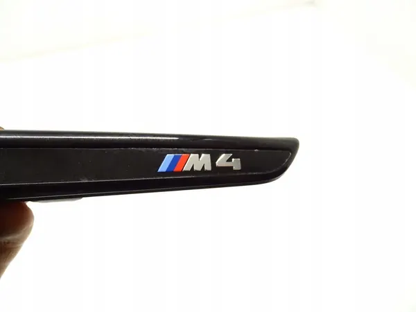 Ilmansuodattimen kanava vasen lokasuoja BMW M4 image 6