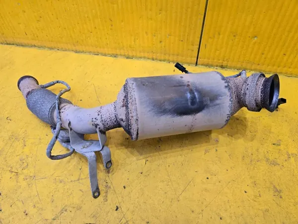 Filtre à particules/catalyseur d'occasion OEM A4474903600 Mercedes image 3