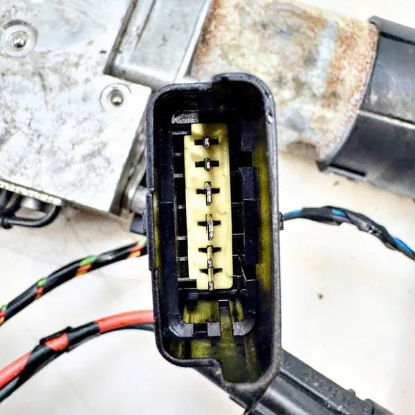 Pompe de toit Cabriolet Peugeot 207 CC image 8