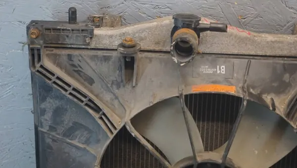 Daihatsu Terios II 1.5B Ventilator OEM JKM23569 image 3