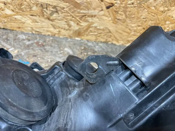 VW Golf VI 6 5K1 08-12 Farol Dianteiro Direito image 10