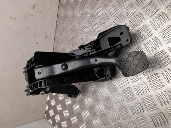 Pédale d'embrayage Seat ATECA 2021 5Q1 721 058 EK image 1