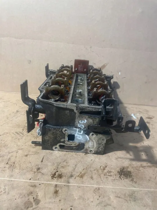 Opel Corsa D Engine Head 2007 OE 55355430 image 5