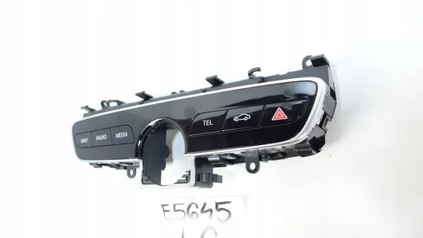 Panel control navegación OEM A2059055819 Mercedes C W205 image 3