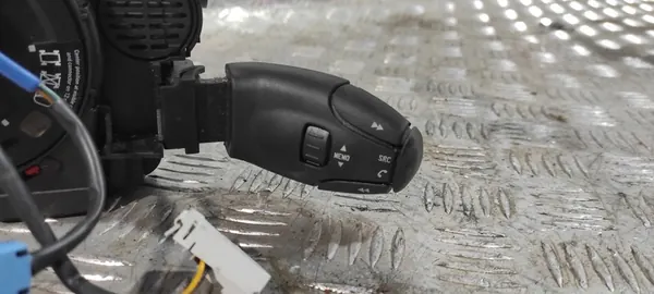 Gecombineerde schakelaar Citroen OE 96773883ZD image 4