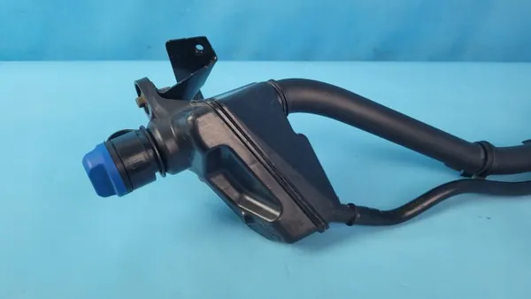 Volvo AdBlue Täyttöputki OEM 31405815 XC90 II:lle image 7