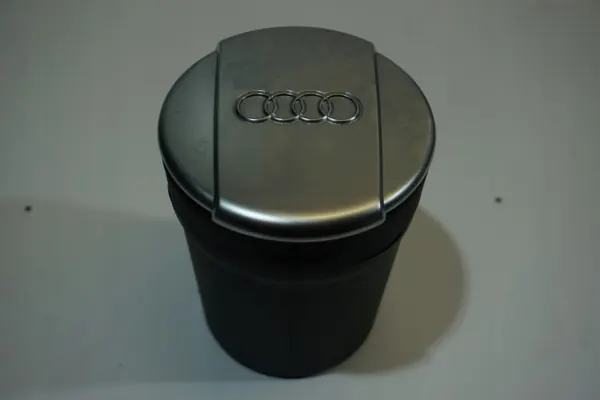 Cinzeiro Cromado Audi OEM 8X0864575A - Estado Usado image 2