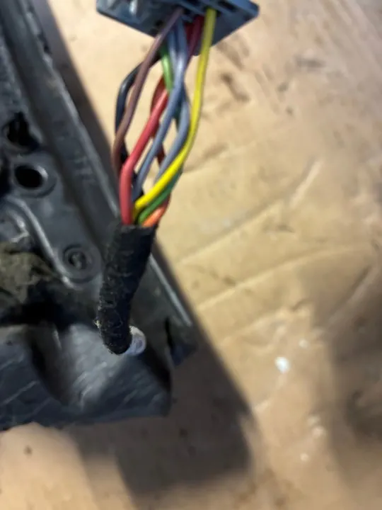 Ford C-Max Lift 9 Pin linker spiegel - OEM onderdeel image 3