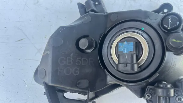 FARO DE NEBLINA ESQUERDO HYUNDAI I20 image 8