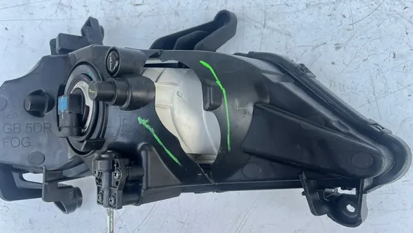 FARO DE NEBLINA ESQUERDO HYUNDAI I20 image 9
