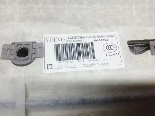 Plafonnier Volvo V70 III OEM 39864353 - Occasion image 8