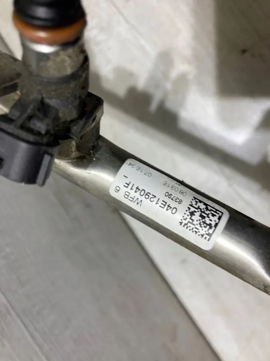 OEM 04e133317f Polttoaineruusu Skoda Octavia III 1.4 CNG image 3