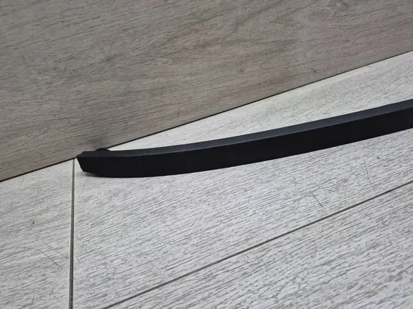 Opel Crossland X Framskärmslist 13484736 image 2