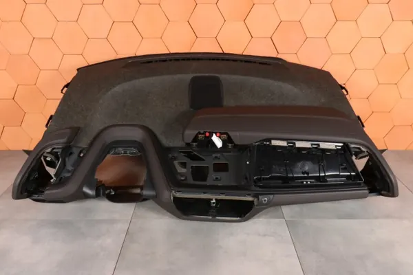 Salpicadero BMW i3 OEM 9282690 - Marrón Stellari/Dalbergia image 2