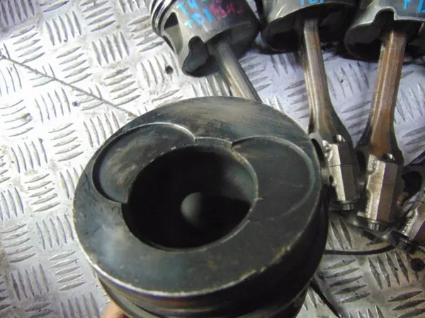 Piston VW T4 2.5 TDI OEM 2141A 2141B Occasion image 3