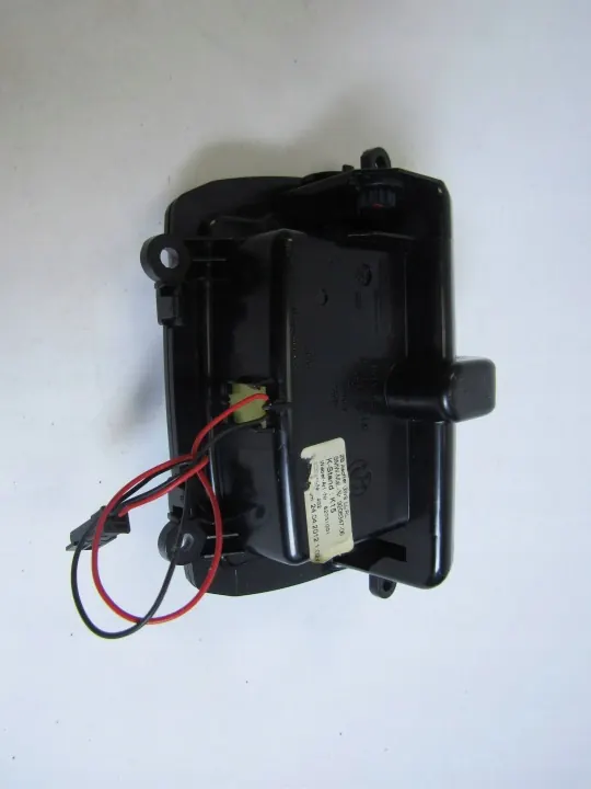 Cinzeiro central dianteiro OEM 9206347 para BMW 5 F10 F11 image 5