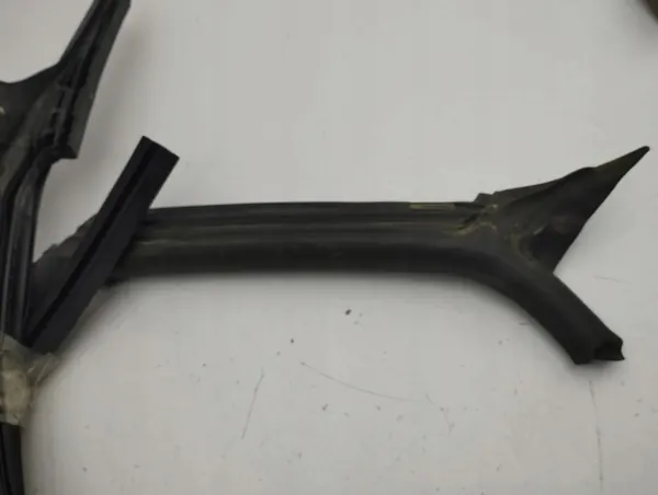 AMD117452 Rubber afdichting voor Audi A7 S7 4G 2012 Linker achterdeur image 4