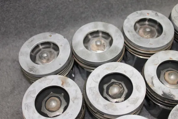 BMW F30 F32 F10 E70 F15 F01 3.0D 3.5D Kolv - 7812585 image 4