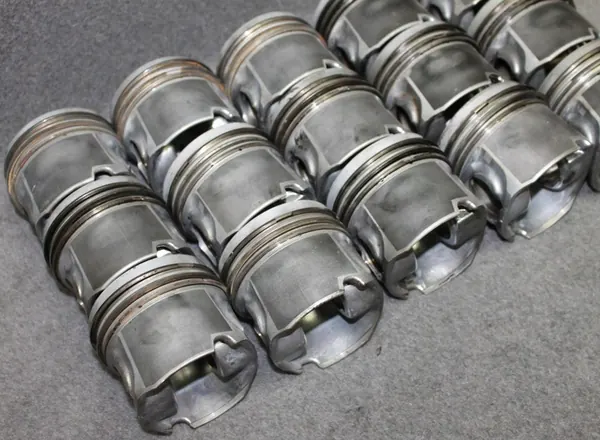 BMW F30 F32 F10 E70 F15 F01 3.0D 3.5D Kolv - 7812585 image 9