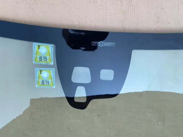 Para-brisa dianteiro Volvo XC60 OEM 30799660-01 Usado image 5
