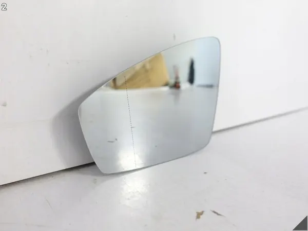 OEM 67511426 Vidro Espelho Aquecido Esquerdo Dianteiro VW image 3