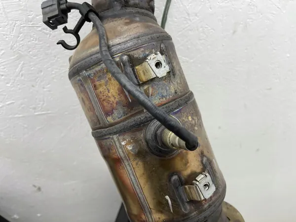 Catalytic Converter Mercedes W117 W176 W246 A2464900514 image 4