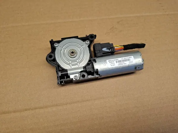 Motor OEM 10044486A para teto panorâmico Ford Kuga image 2