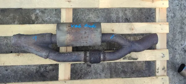 Midden Demper Audi TT 8N OEM 1K0118G - Gebruikt image 2