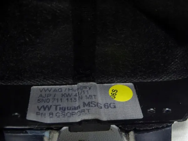 Pommeau de levier OEM 5N0711113N pour VW Tiguan image 9