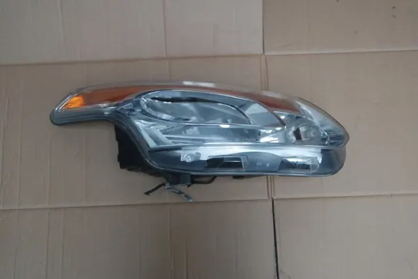 FARÓIS CITROEN C3 PICASSO KPL E+D image 3