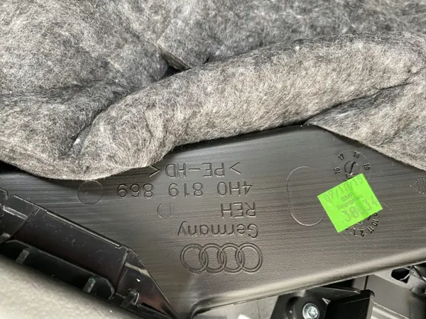 Audi A8 D4 Ovipeite Sett OEM - Ruskea Alcantara image 7