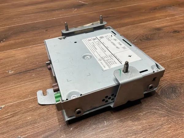 Land Rover GPS-module OEM CK5214F641AP - Gebruikt image 3