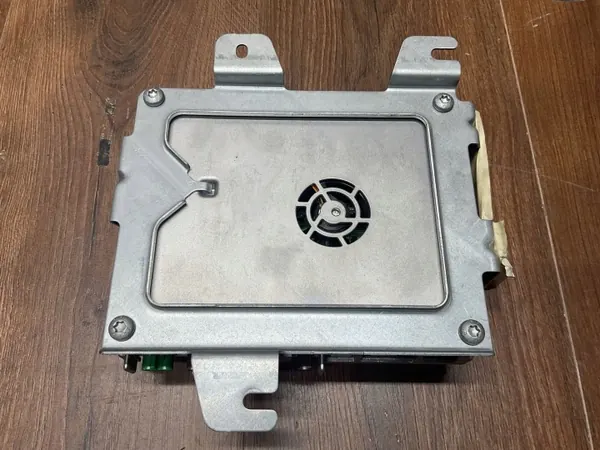 Land Rover GPS-module OEM CK5214F641AP - Gebruikt image 5