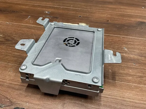 Land Rover GPS-module OEM CK5214F641AP - Gebruikt image 6