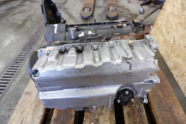DFG Motor för VW Touran 5T1 Diesel 81kW 2018 image 9