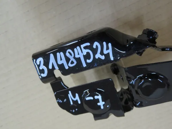 Volvo fästbracket OEM 31484524 - Begagnad image 5