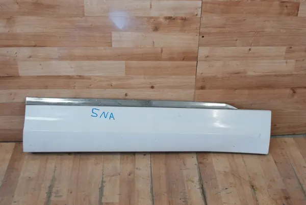 Side Trim VW Tiguan 5NA Left image 4