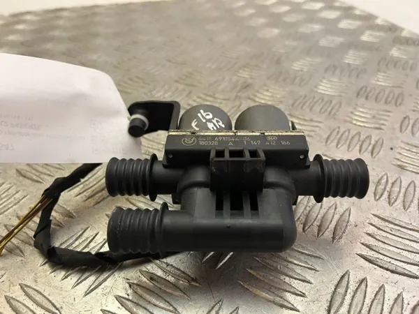 Kühlmittelsteuerventil BMW X6 F16 2018 OEM 6910544 image 3