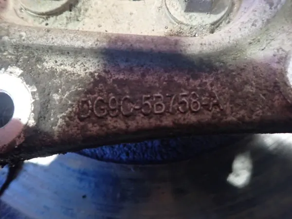 Pivot de direction Ford OE DG9C-5B758-A d'occasion image 4