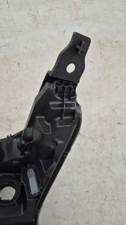 PEUGEOT 208 I 1 LIFT 15-19 Voorste Rechte Lamp image 7