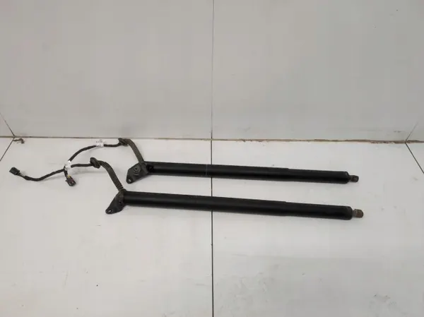 Amortiguador de portón OEM 3G9827851A para VW Passat B8 image 2