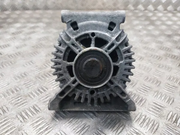 Vaihtovirtageneraattori Mercedes-Benz W245 B180 2.0 CDI 6401540502 image 3