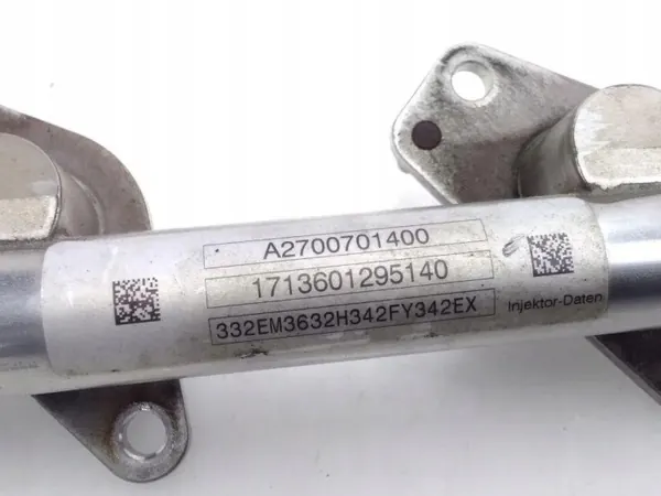 Mercedes-Benz GLA 200 ruiskutuskaide OEM A2700701400 image 4