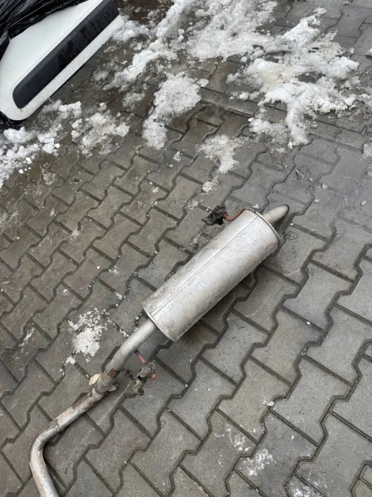 Pakoputken Vaimennin OEM 1609222680 Citroen C3 Picasso image 4