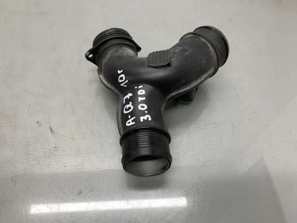 Audi Q7 Intercooler-pijp OEM 4L0145795 - Gebruikt image 3