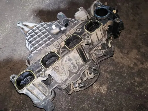 Ansaugkrümmer Ford OEM 3S4G9424AF 2.0L Benzin image 3