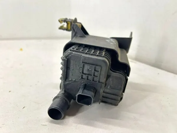 Subaru Forester VI 24- Carbon Filter 42084FL230 2.5B USA image 3