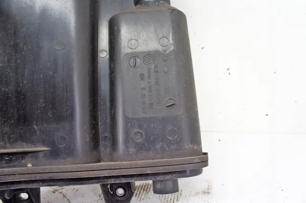 UP295 Audi Q3 I 8U 2.0TFSI Filtre à Carbone 3C0201797D image 4