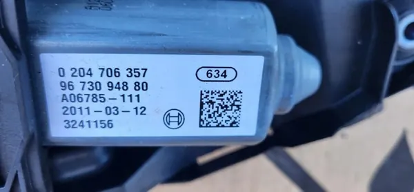 Travão Elétrico OEM 9673094880 para Peugeot 3008 image 3